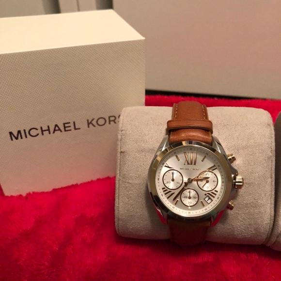 Watch - Picture 1 of 1